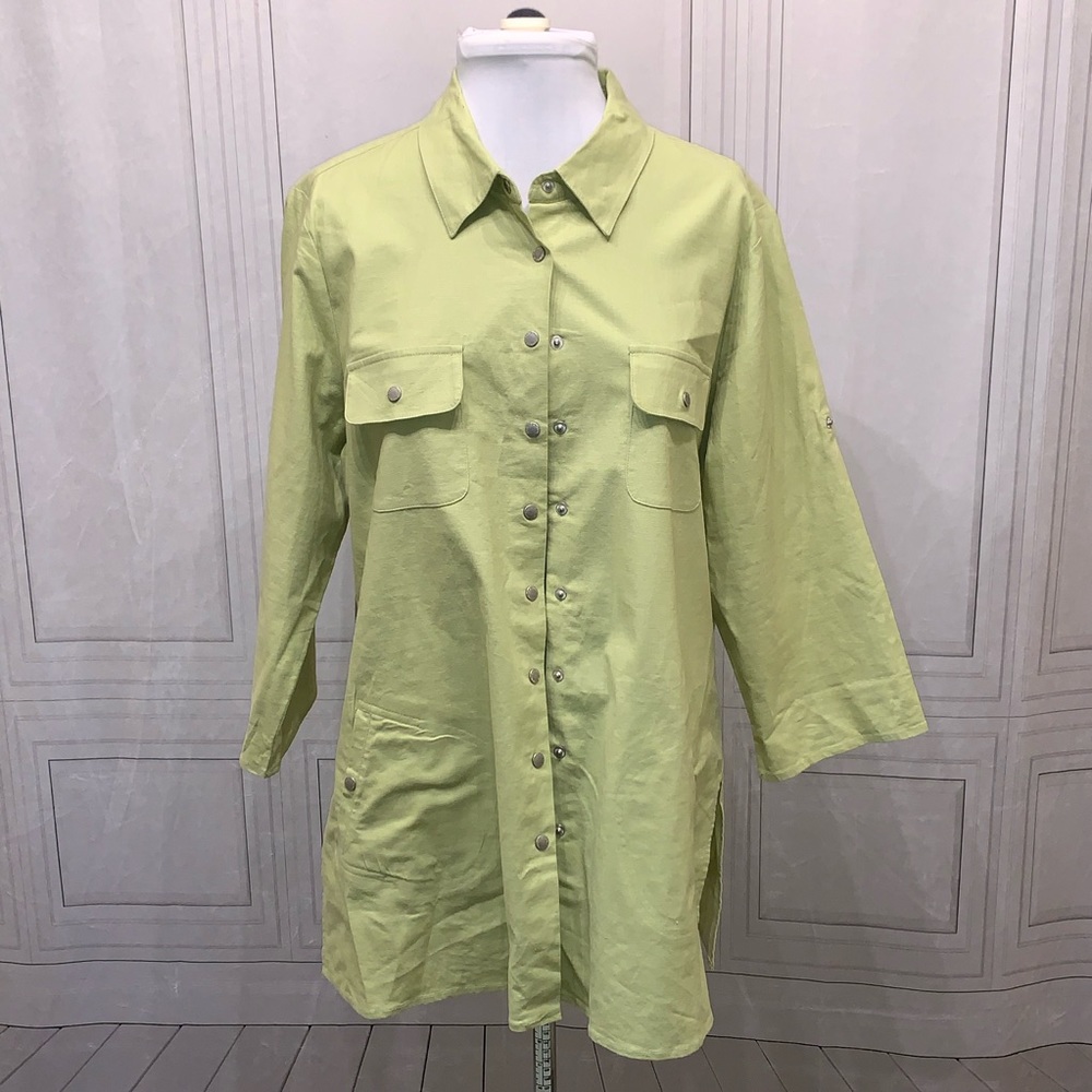 🎀🎀🎀Dialogue Button Down Shirt Tunic